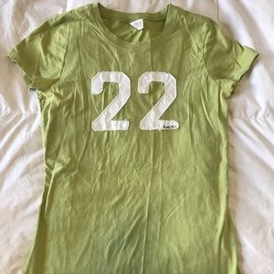 Green Hollister tee